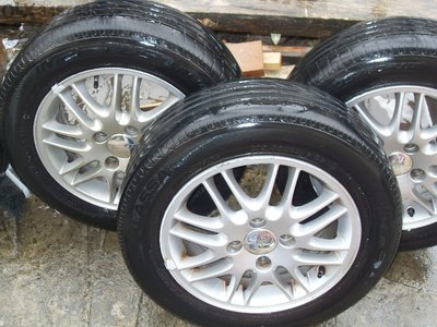 76692970_3_800x600_gumi-s-dzhanti-195-65r15-za-ford-focus-gumi-i-dzhanti_rev003.jpg