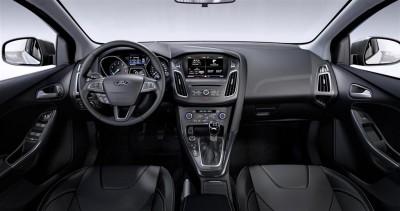 Ford-Focus-Wagon-2015-i01-1024.jpg