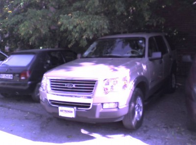 FordExplorer1.jpg (58.59 KБ) Видяна 30022 пъти FordExplorer1.jpg